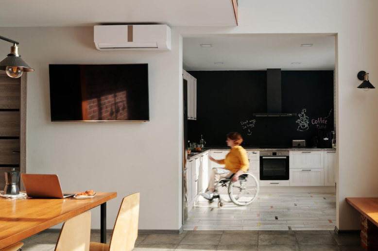 5 Ways to Transition to Independent Living with a Disability Advocacy Group